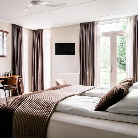 לינה וארוחת בוקר De Logerie אנקהאוזן